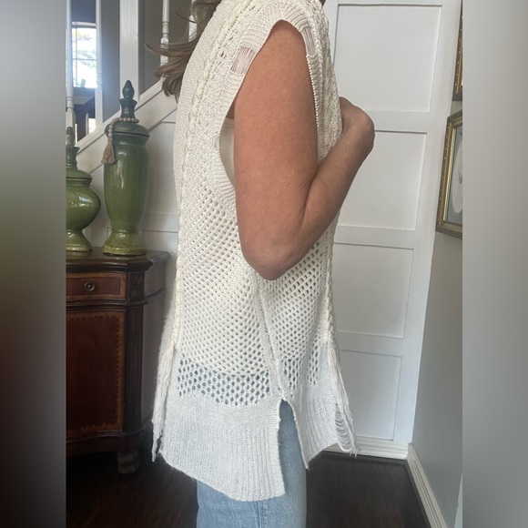 rag & bone XS Distressed Sleeveless Sweater - Picture 2 of 7